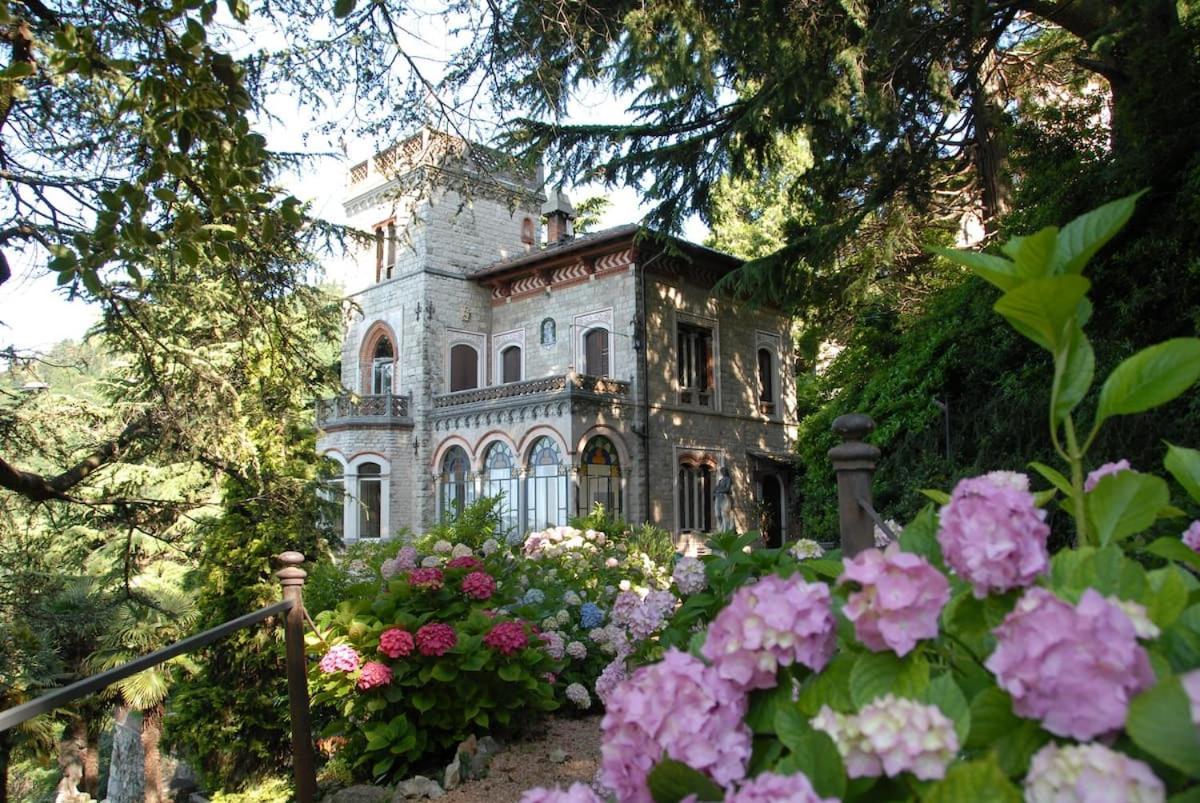 Апартаменти Il Parco E Gli Affreschi Варезе Екстер'єр фото